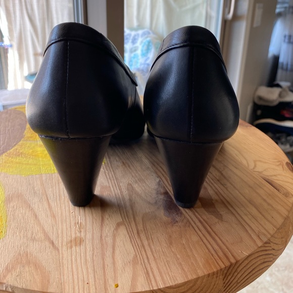 David Tate Kelly Pump - Nappa Leather w/Rose - Picture 6 of 8